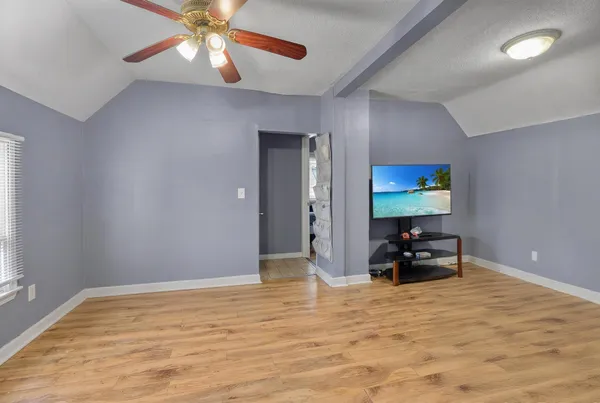$475,000 | 485 Belvidere Street East, St. Paul, MN 55107