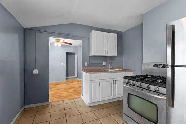$475,000 | 485 Belvidere Street East, St. Paul, MN 55107