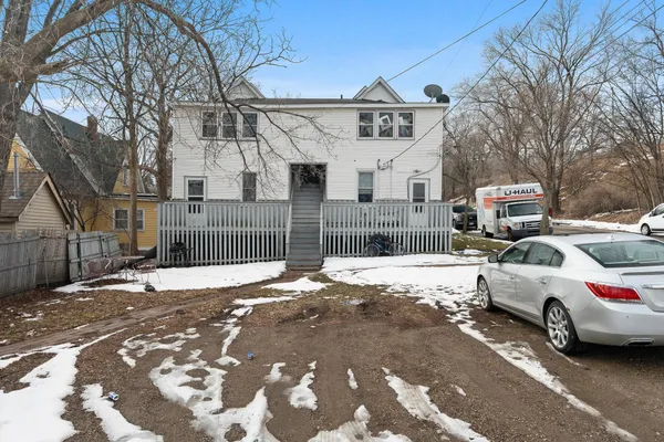 $475,000 | 485 Belvidere Street East, St. Paul, MN 55107