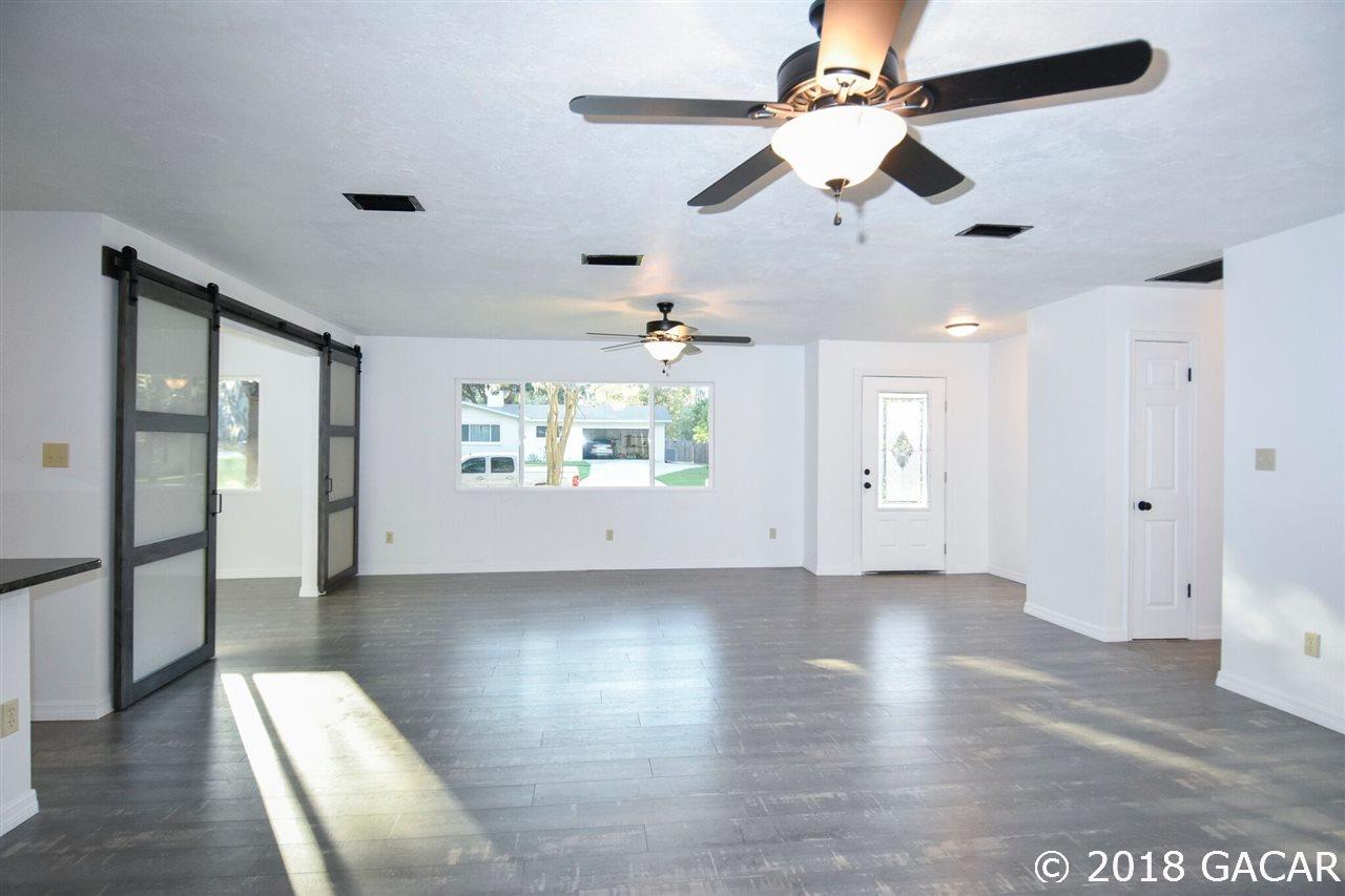 427 Northwest 98th Street Gainesville, FL 32607 - Photo 11 of 20 Gallery Image 11