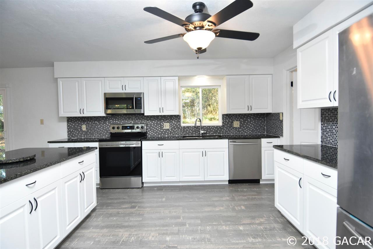 427 Northwest 98th Street Gainesville, FL 32607 - Photo 7 of 20 Gallery Image 7