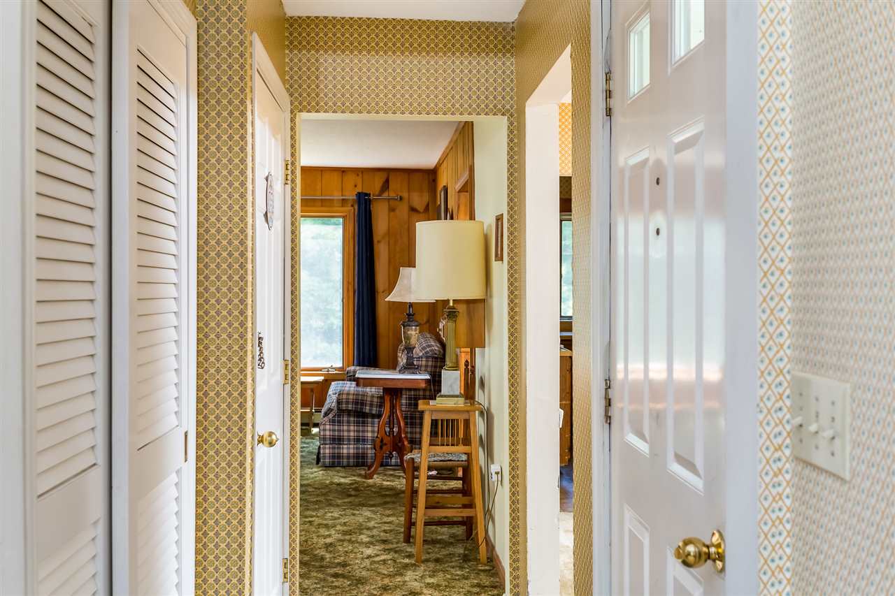 324 Chestnut Hill Road Rochester, NH 03867 - Photo 11 of 40
