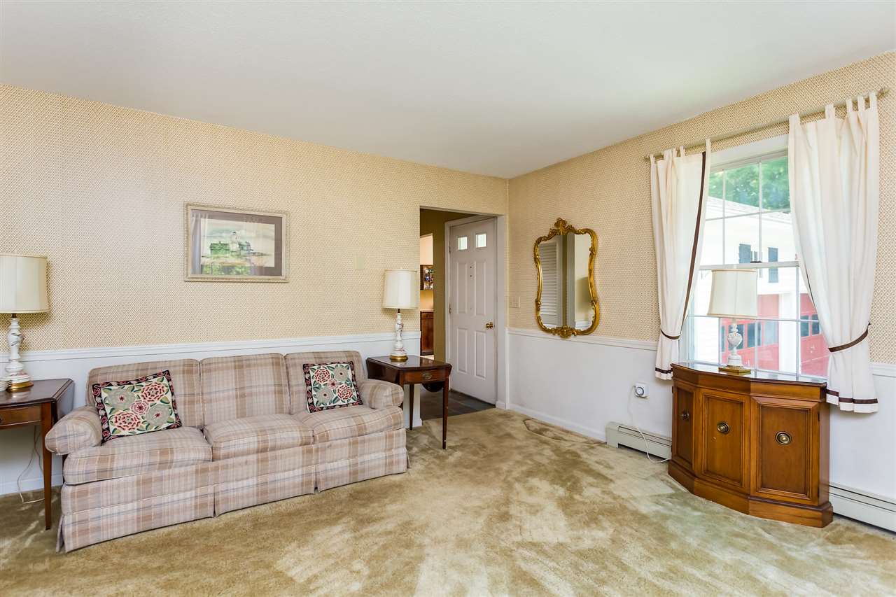 324 Chestnut Hill Road Rochester, NH 03867 - Photo 12 of 40