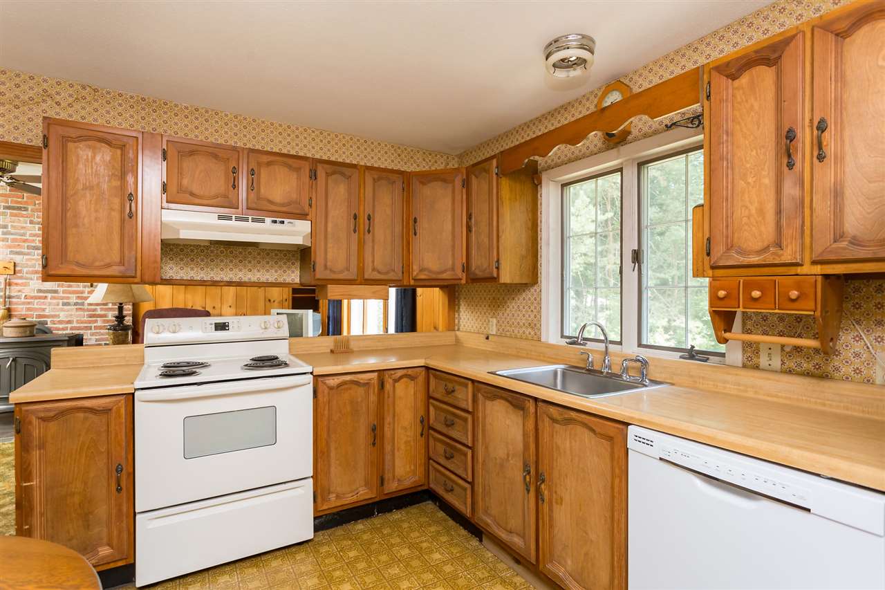 324 Chestnut Hill Road Rochester, NH 03867 - Photo 20 of 40