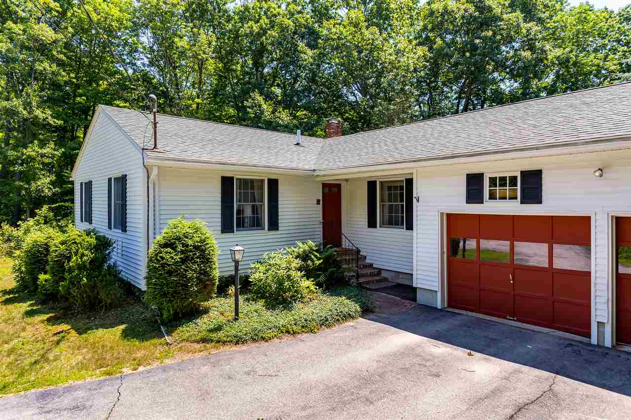 324 Chestnut Hill Road Rochester, NH 03867 - Photo 3 of 40