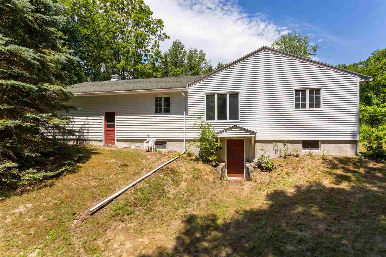 324 Chestnut Hill Road Rochester, NH 03867 - Photo 7 of 40