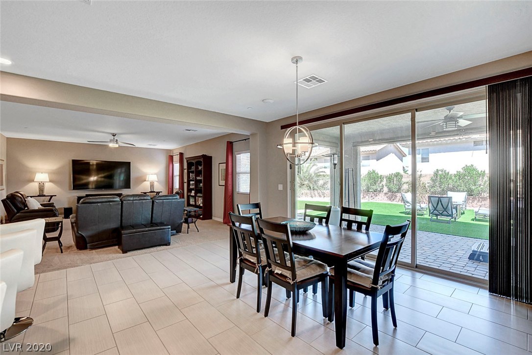 936 Silverbell Ridge Street Henderson, NV 89014 - Photo 13 of 50 Gallery Image 13