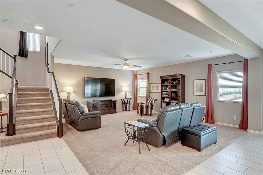 936 Silverbell Ridge Street Henderson, NV 89014 - Photo 3 of 50 Gallery Image 3