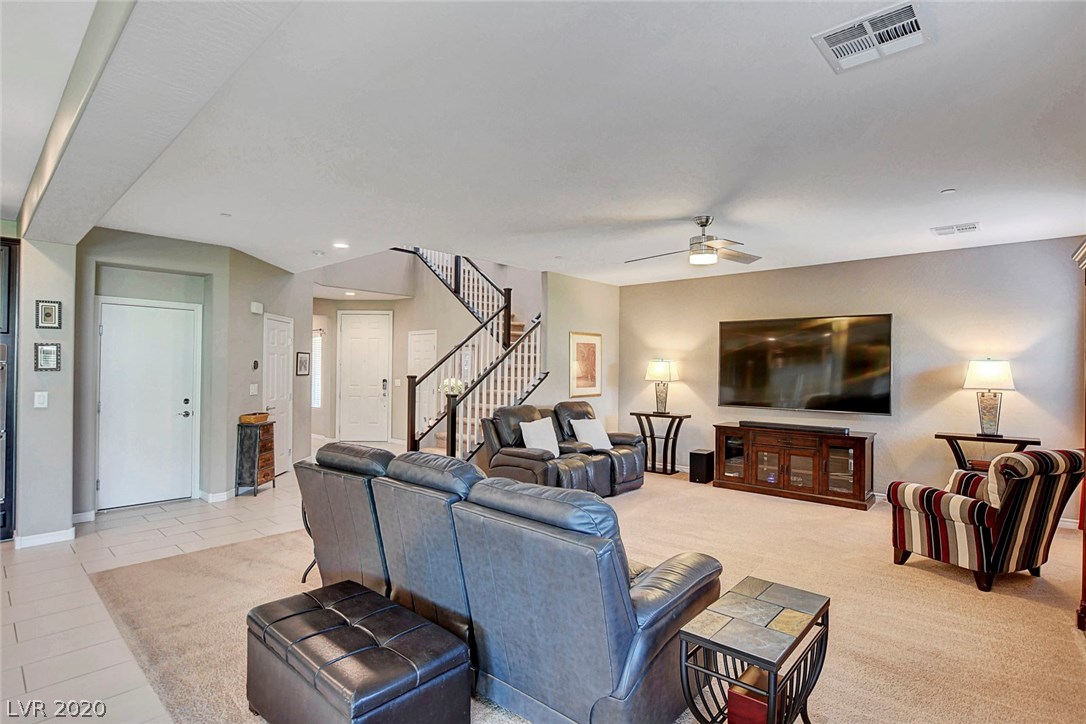 936 Silverbell Ridge Street Henderson, NV 89014 - Photo 4 of 50 Gallery Image 4