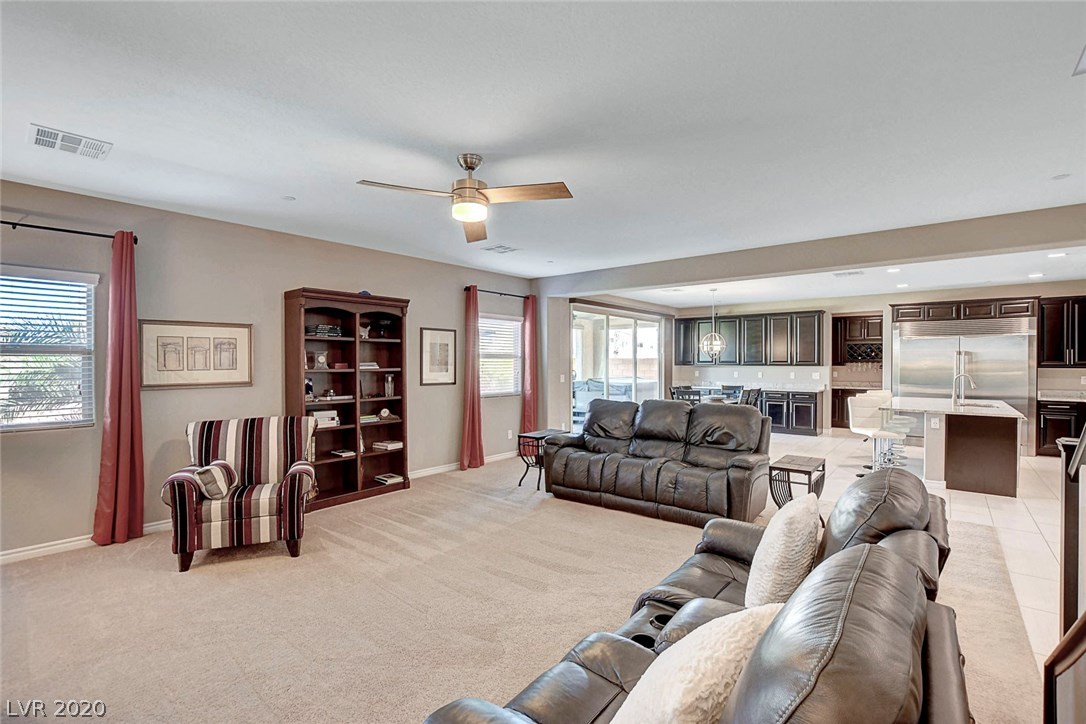 936 Silverbell Ridge Street Henderson, NV 89014 - Photo 6 of 50 Gallery Image 6