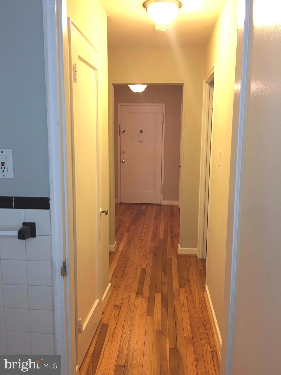 8329 Grubb Road, Unit G102 Silver Spring, MD 20910 - Photo 6 of 21 Interior (General)