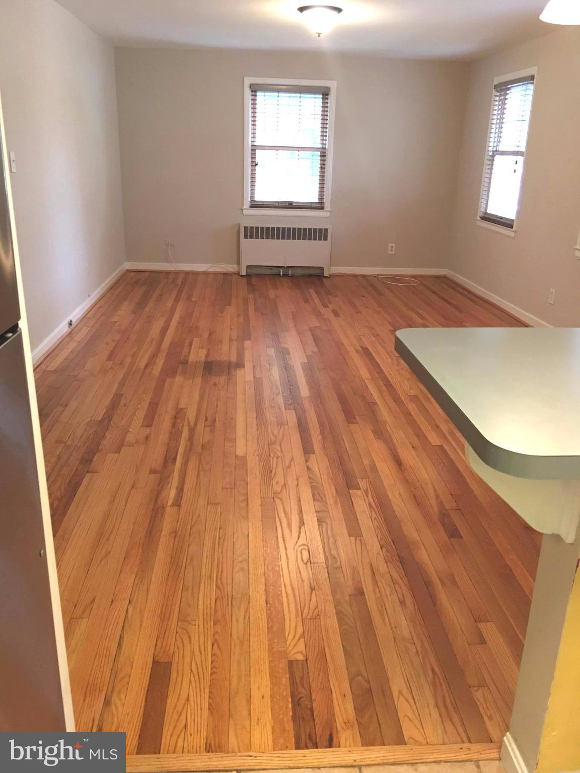 8329 Grubb Road, Unit G102 Silver Spring, MD 20910 - Photo 7 of 21 Living Room