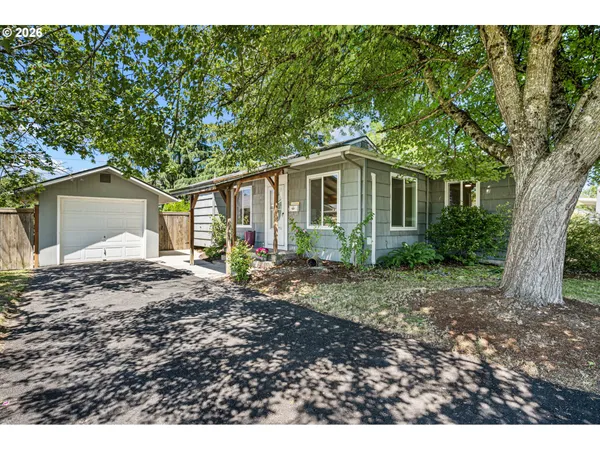 $379,000 | 1716 G Street, Springfield, OR 97477