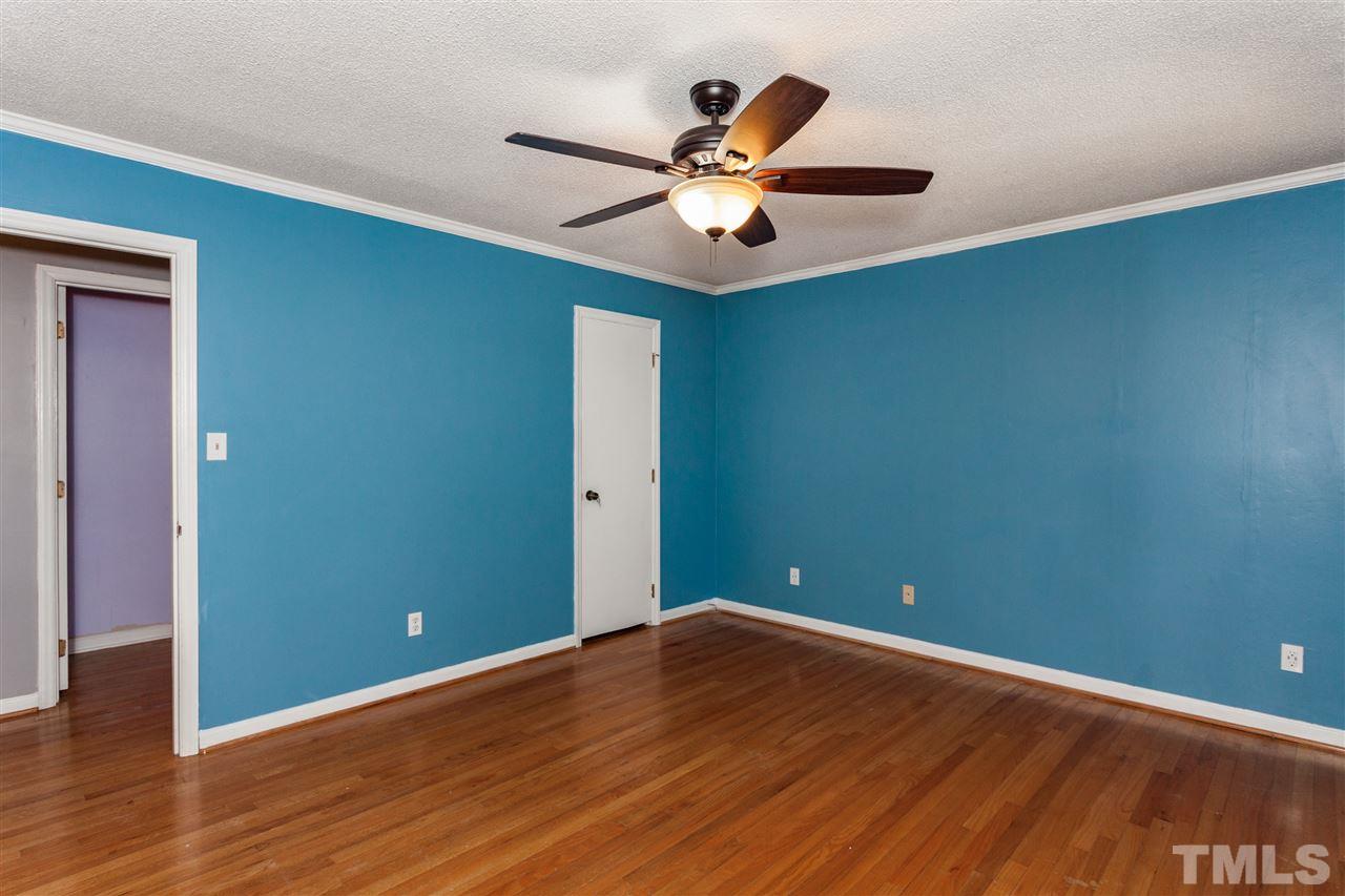 7708 Fiesta Way Raleigh, NC 27615 - Photo 16 of 23