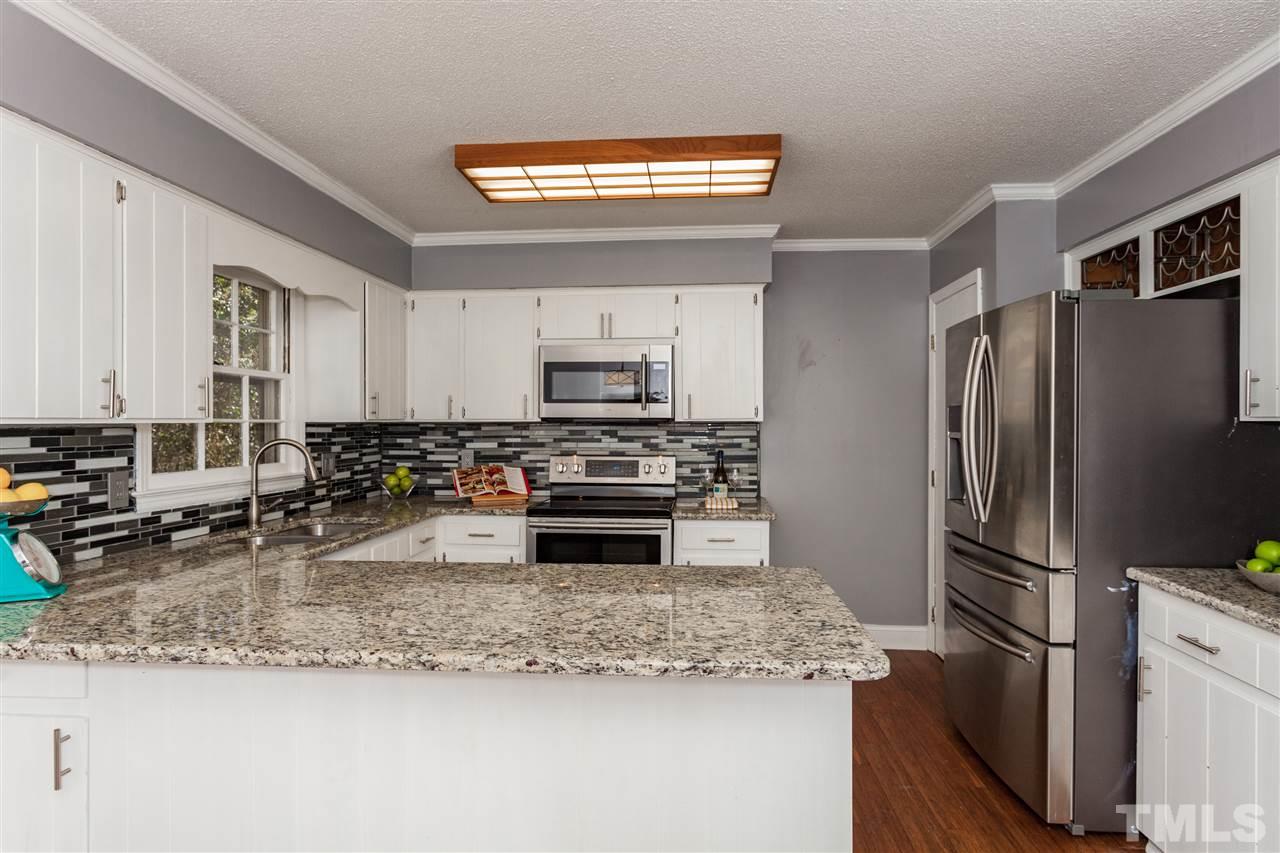 7708 Fiesta Way Raleigh, NC 27615 - Photo 4 of 23