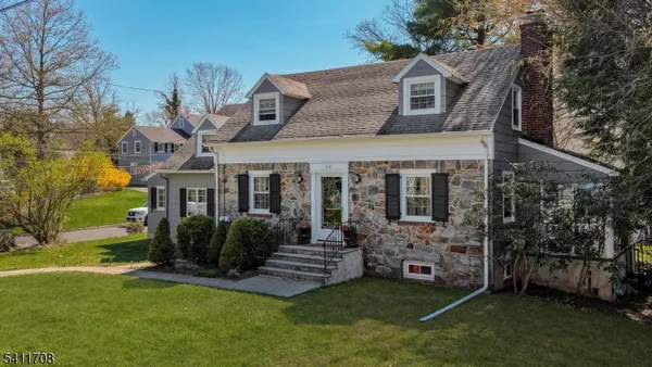 $749,000 | 22 Helen Street, Fanwood, NJ 07023