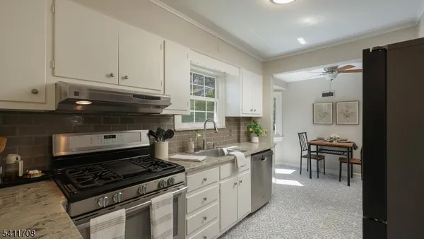 $749,000 | 22 Helen Street, Fanwood, NJ 07023