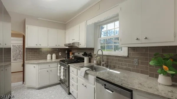 $749,000 | 22 Helen Street, Fanwood, NJ 07023