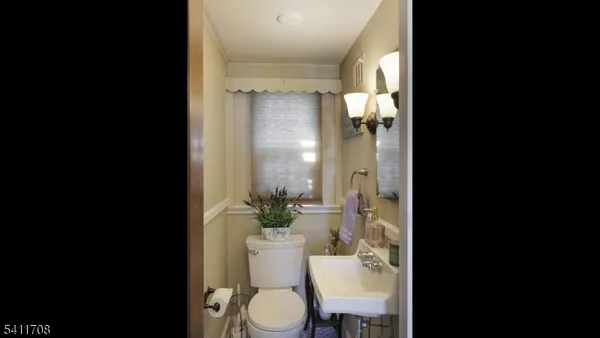 $749,000 | 22 Helen Street, Fanwood, NJ 07023