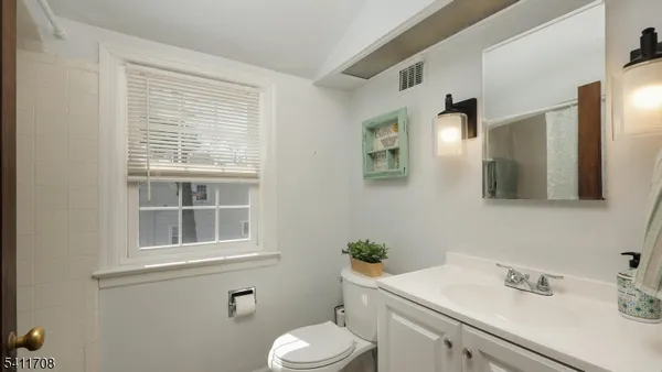 $749,000 | 22 Helen Street, Fanwood, NJ 07023