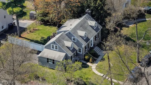 $749,000 | 22 Helen Street, Fanwood, NJ 07023
