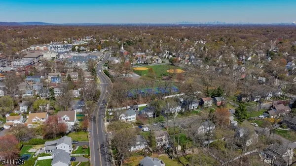 $749,000 | 22 Helen Street, Fanwood, NJ 07023