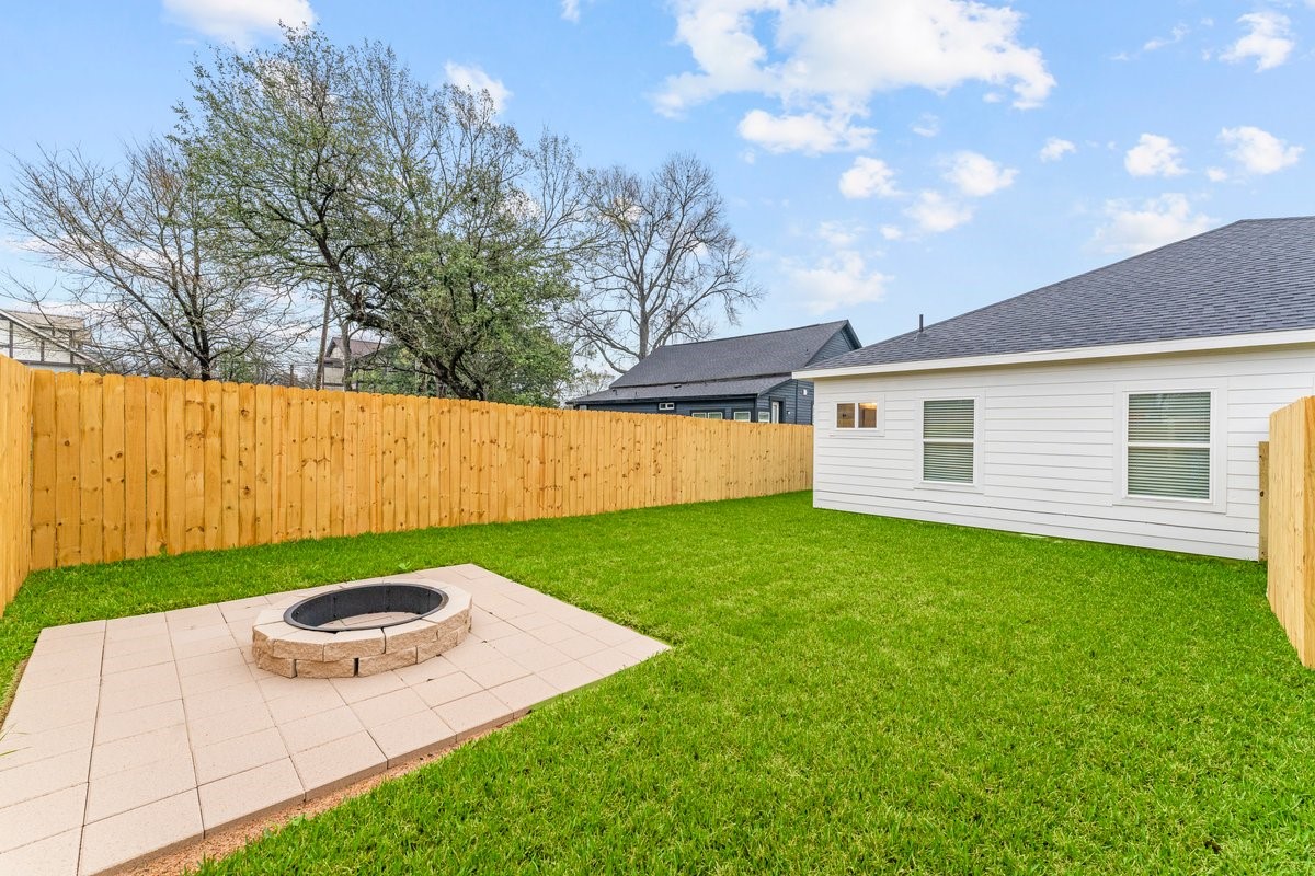 402 West Stewart Street, Unit A Willis, TX 77378 - Photo 14 of 14