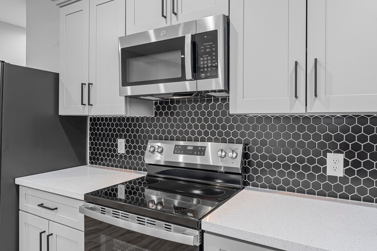 402 West Stewart Street, Unit A Willis, TX 77378 - Photo 8 of 14