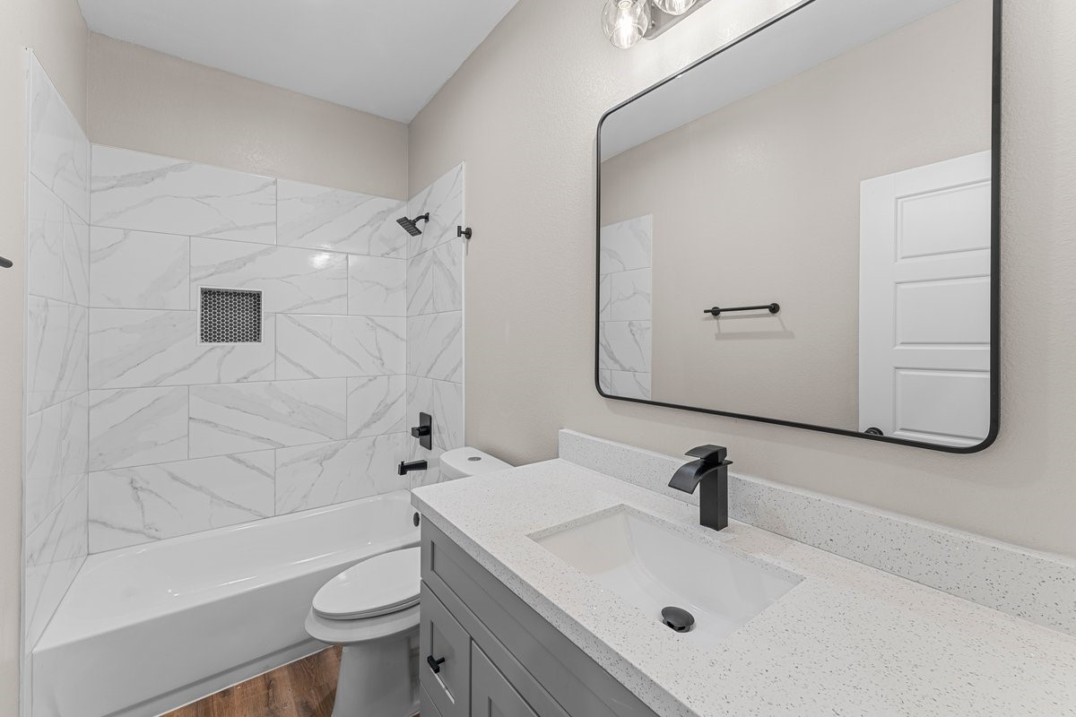 402 West Stewart Street, Unit A Willis, TX 77378 - Photo 10 of 14