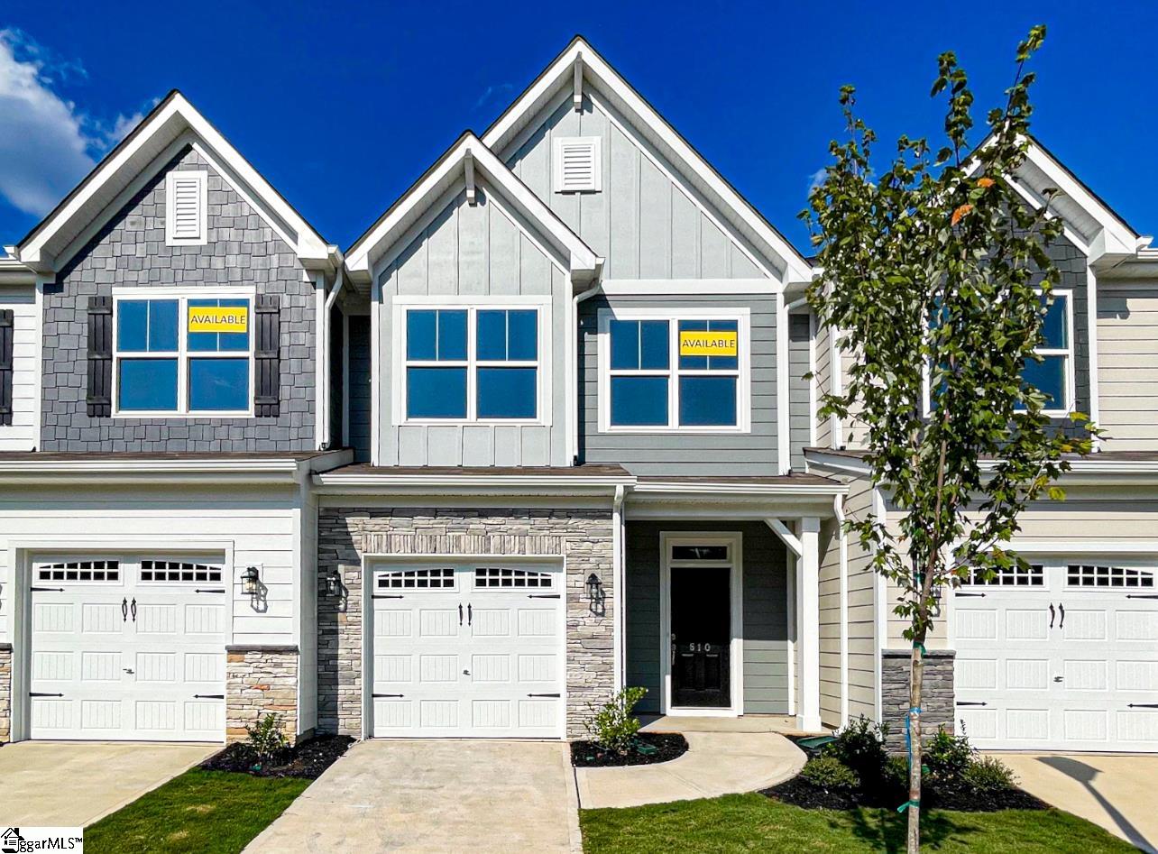 610 Autumn Lake Road Simpsonville, SC 29681 - Photo 1 of 27 Gallery Image 1