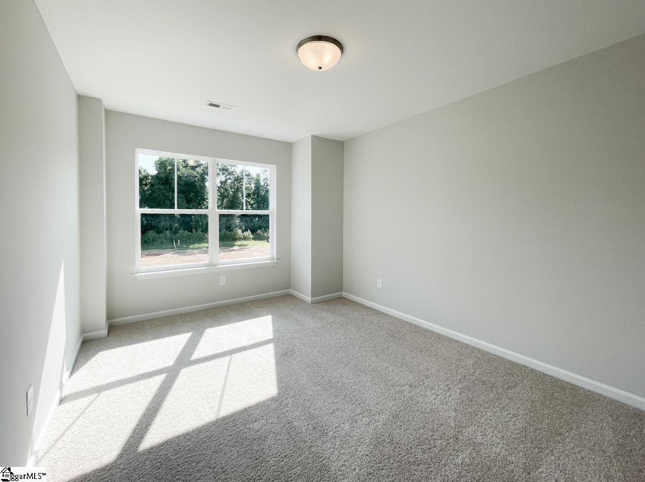 610 Autumn Lake Road Simpsonville, SC 29681 - Photo 2 of 27 Gallery Image 2