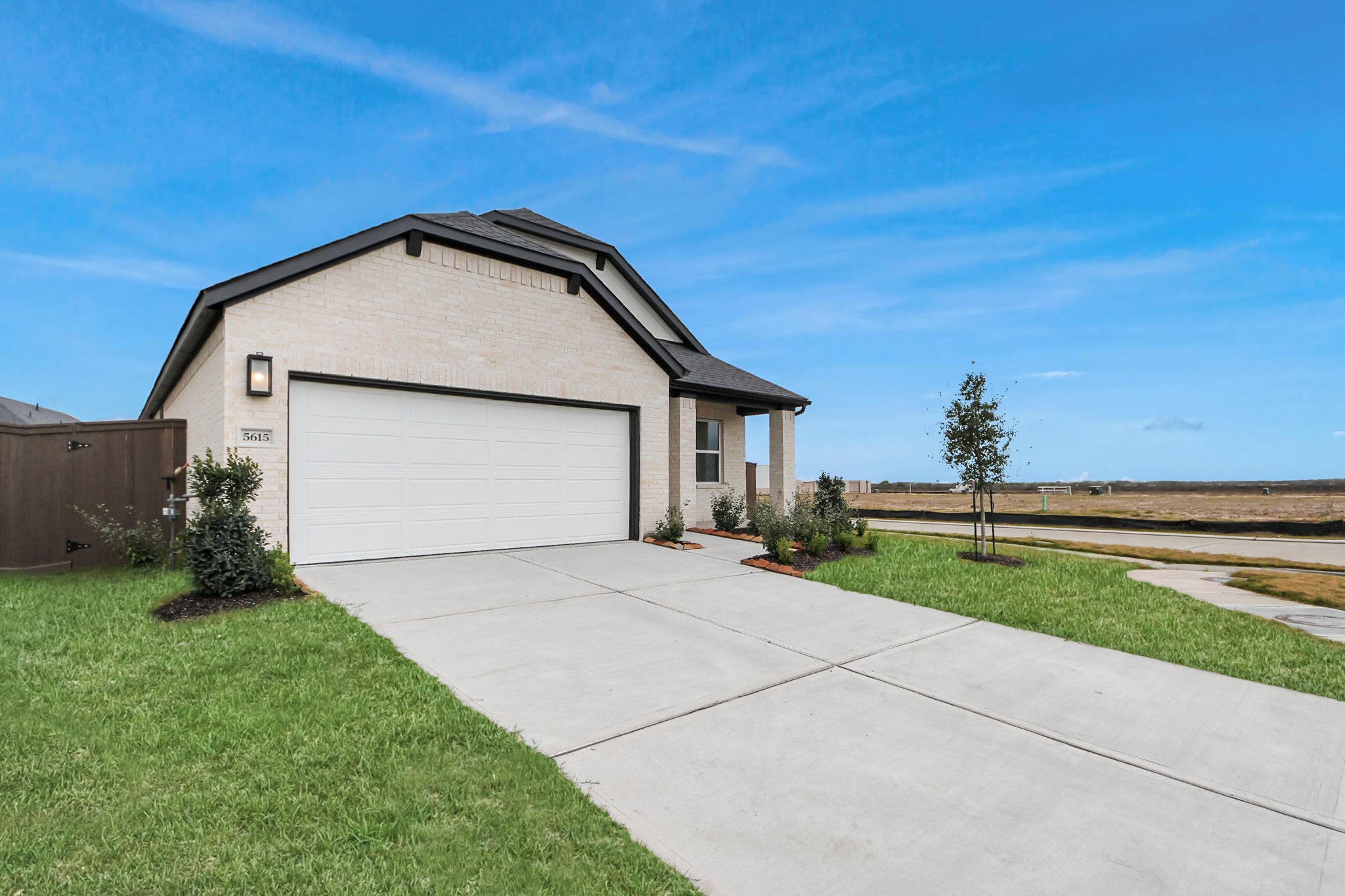 5615 Buttonbush Court Rosenberg, TX 77471 - Photo 2 of 35