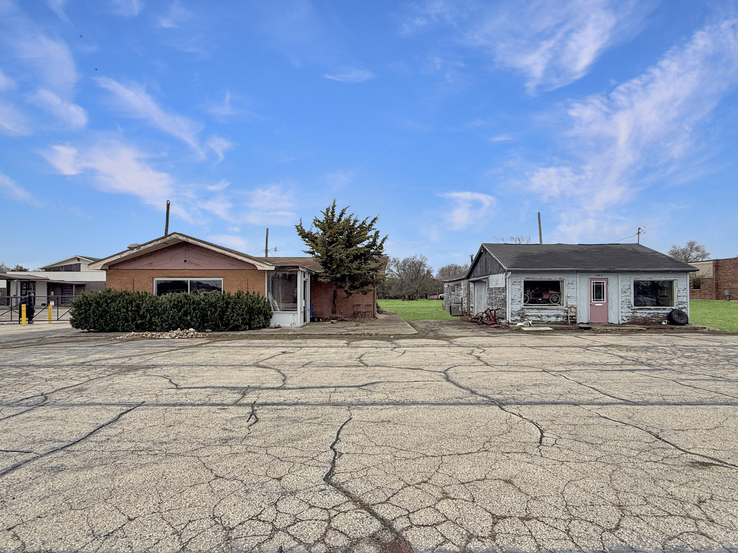 1552 East Grove Avenue Rantoul, IL 61866 - Photo 2 of 5