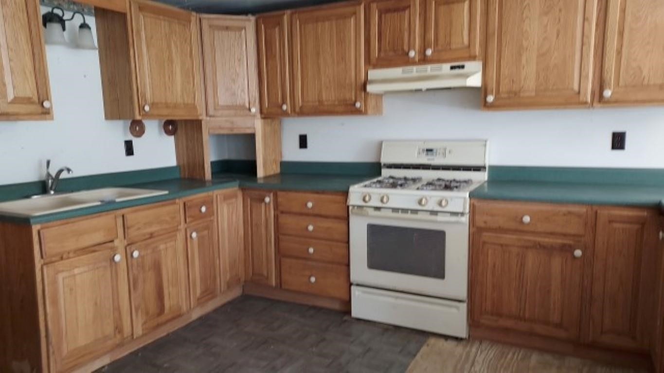 3831 Highway 153 Pawlet, VT 05775 - Photo 10 of 27