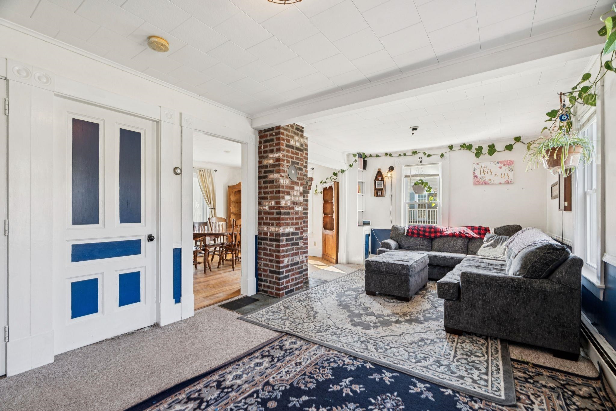 45 Allen Street Barre, VT 05641 - Photo 2 of 39