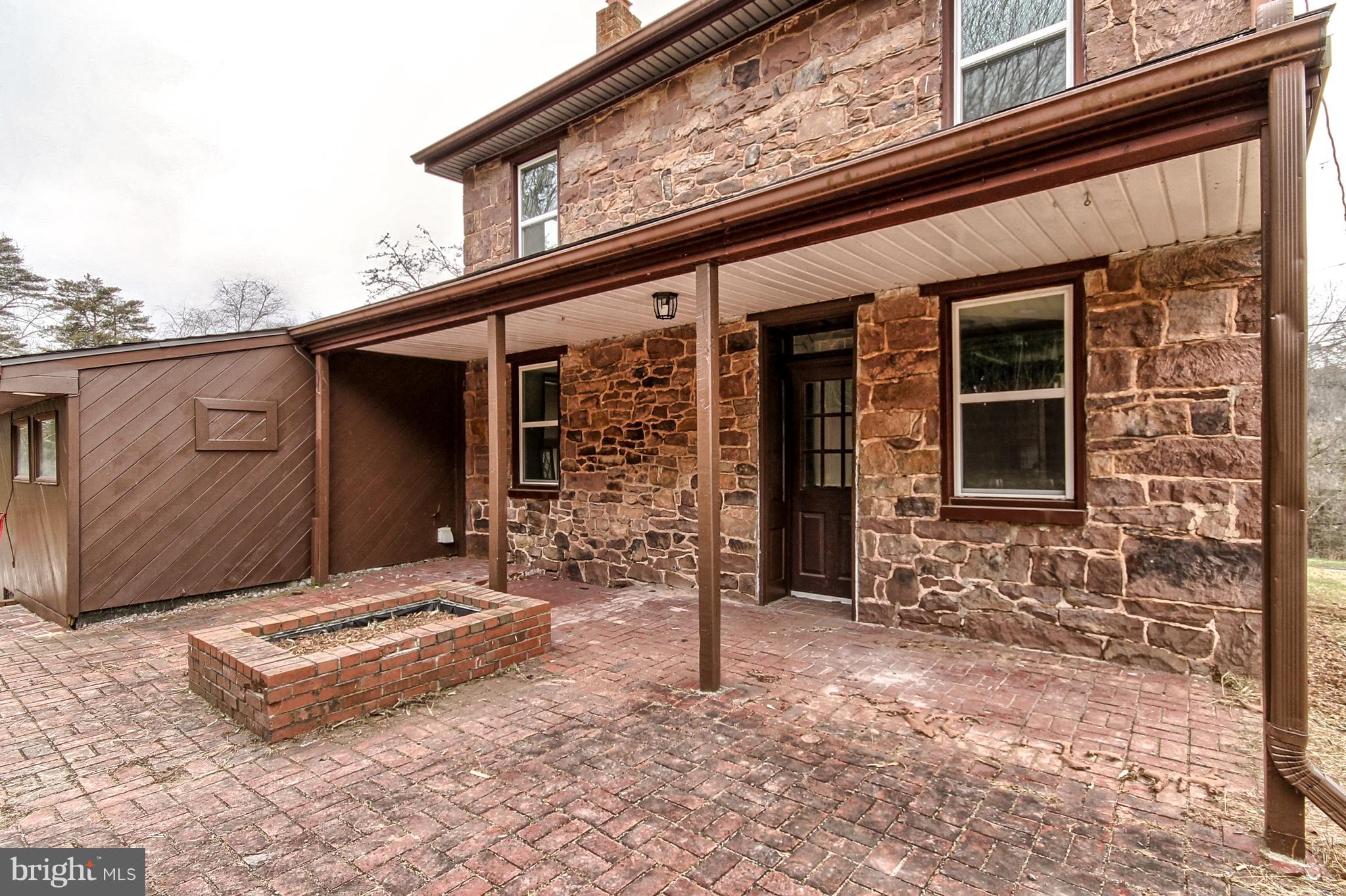 601 East Butter Road York, PA 17406 - Photo 33 of 39