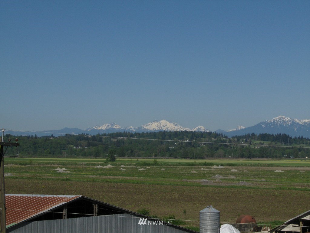 9703 Lowell Larimer Road Everett, WA 98208 - Photo 4 of 4 Gallery Image 4