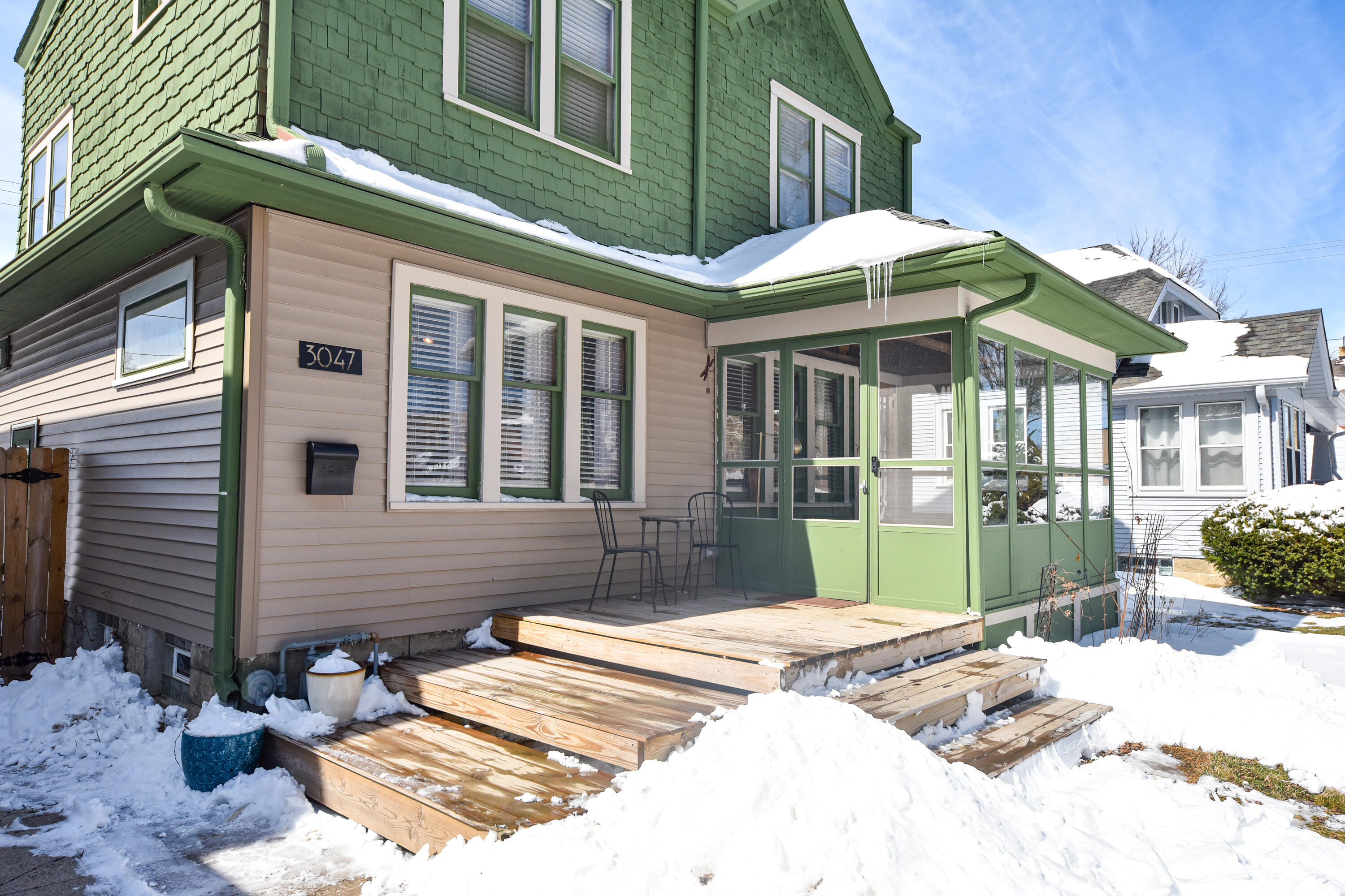 3047 North 72nd Street Milwaukee, WI 53210 - Photo 2 of 29 3