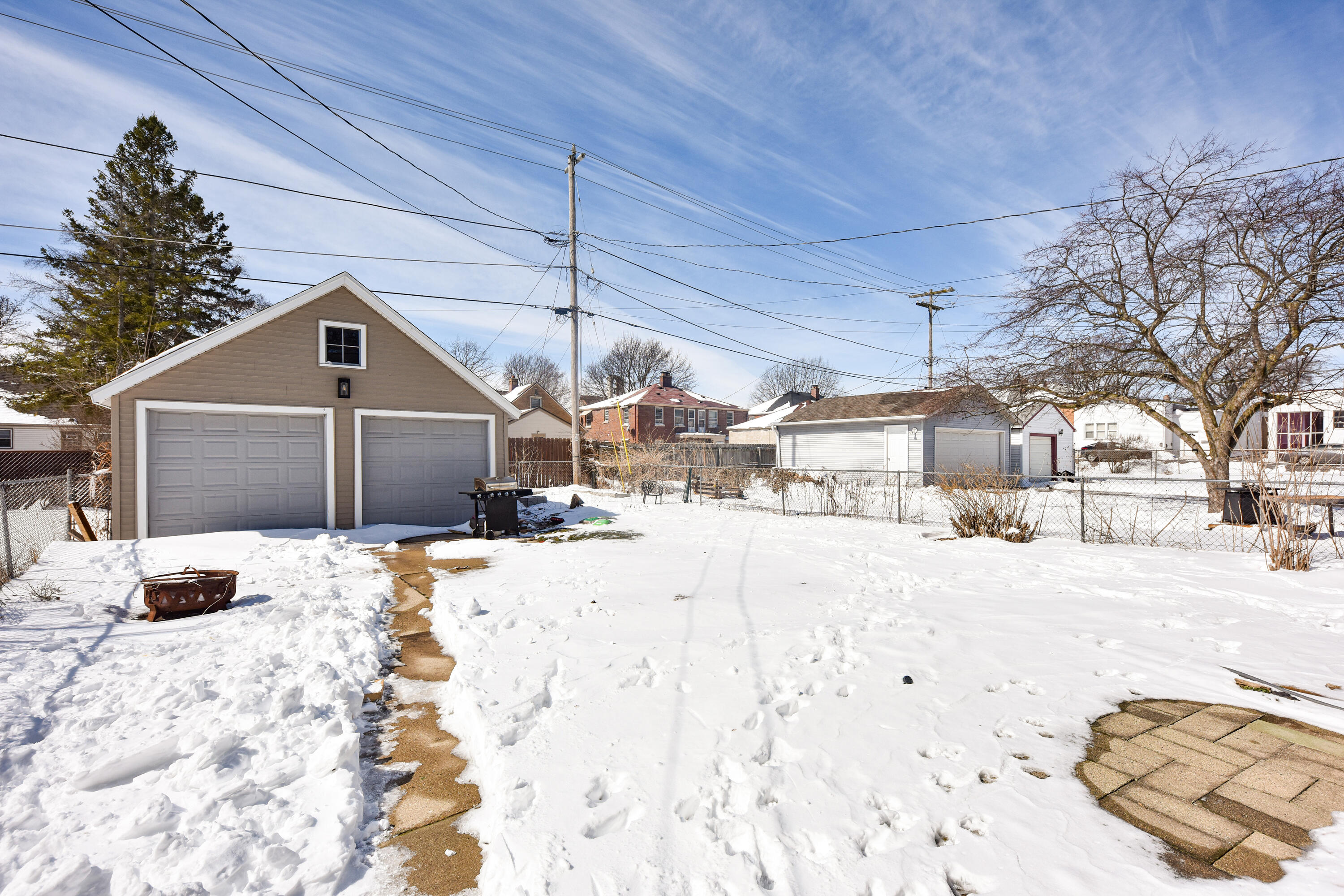 3047 North 72nd Street Milwaukee, WI 53210 - Photo 27 of 29 4