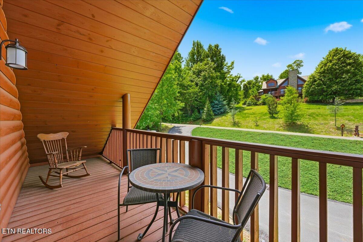 2732 Cayanne Road Cosby, TN 37722 - Photo 31 of 55 Balcony