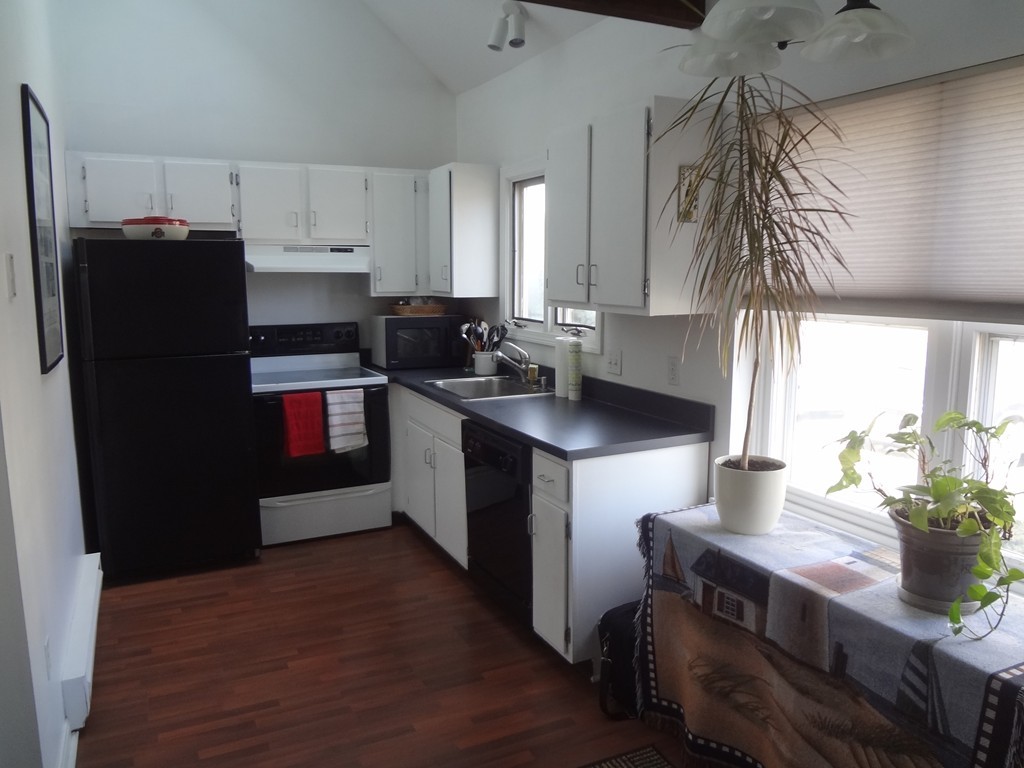 7 Schofield Road, Unit 7 Kingston, MA 02364 - Photo 3 of 17 Gallery Image 3
