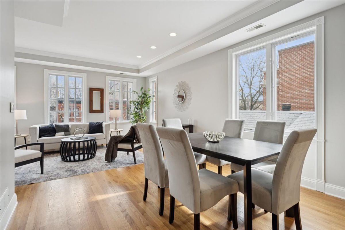 1948 North Mohawk Street, Unit D Chicago, IL 60614 - Photo 11 of 36