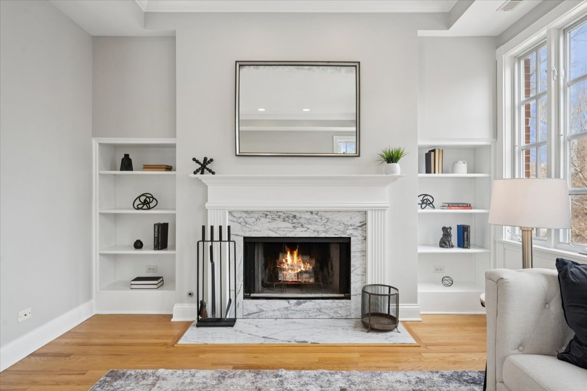 1948 North Mohawk Street, Unit D Chicago, IL 60614 - Photo 16 of 36