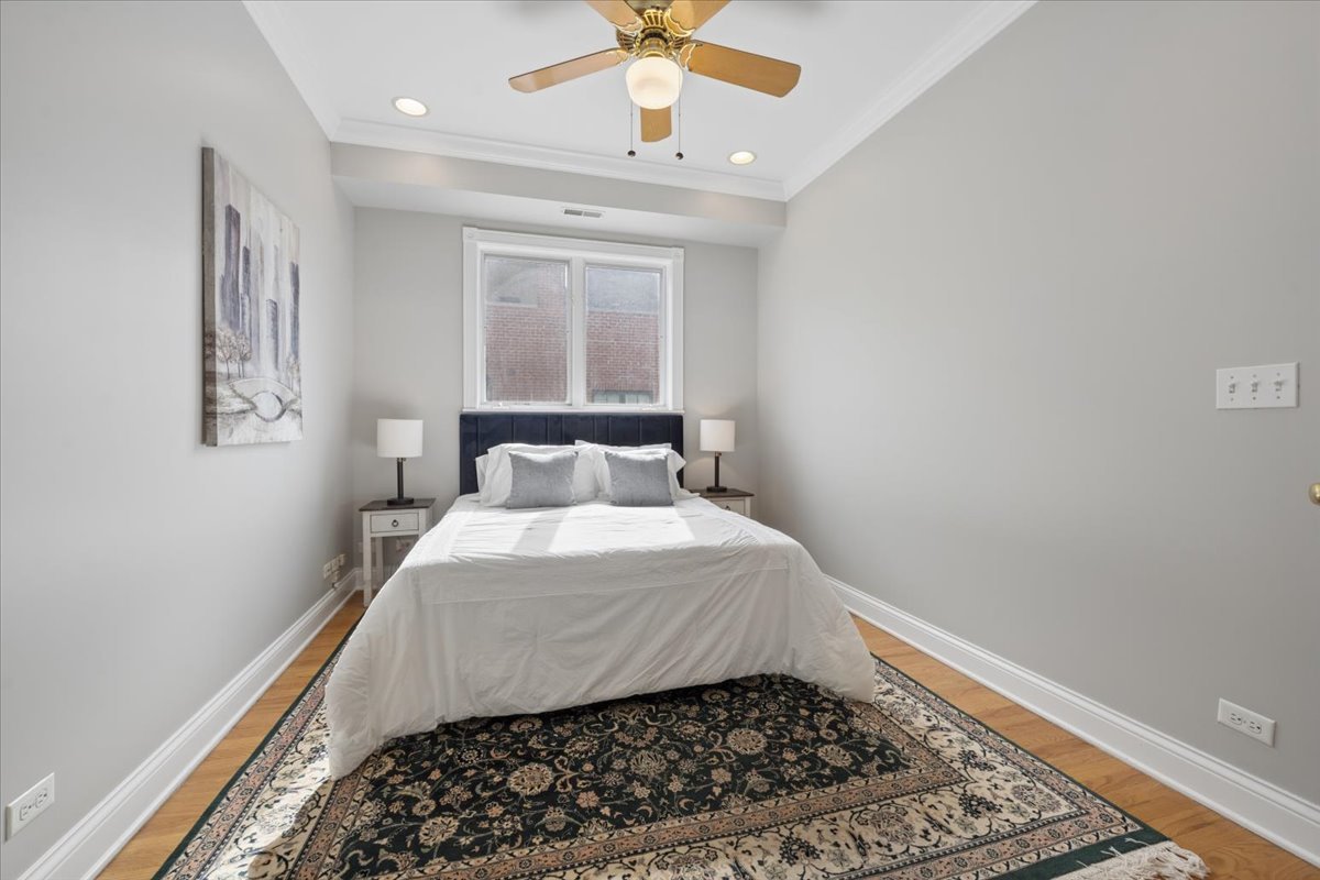 1948 North Mohawk Street, Unit D Chicago, IL 60614 - Photo 20 of 36