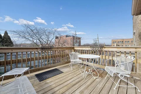 $925,000 | 1948 North Mohawk Street, Unit D, Chicago, IL 60614