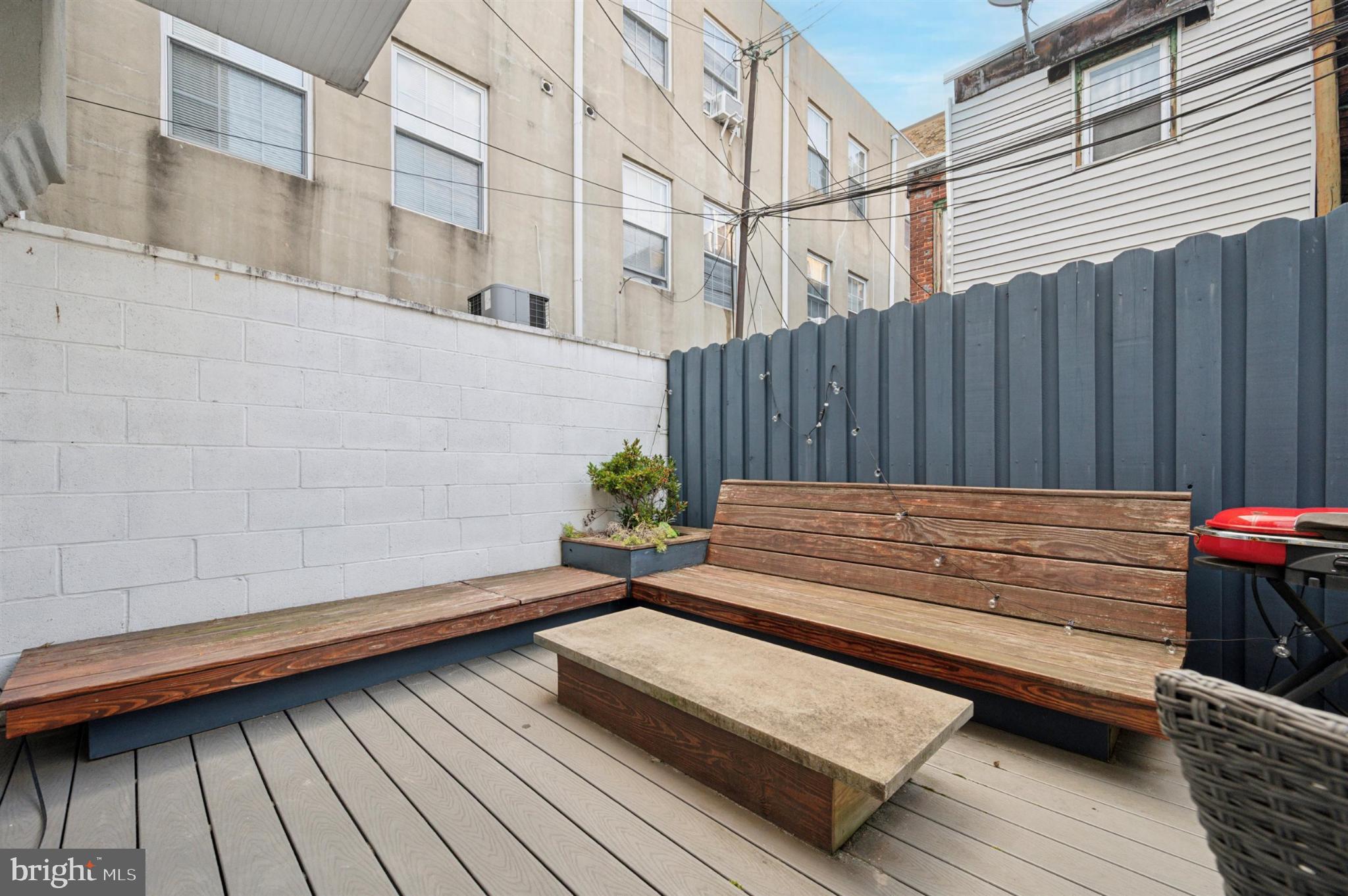 637 Cross Street Philadelphia, PA 19147 - Photo 22 of 28