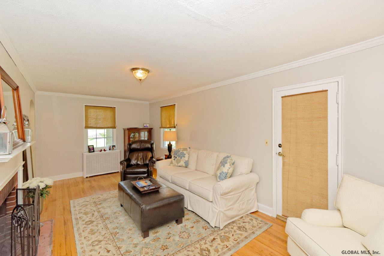 558 Loudon Road Colonie, NY 12211 - Photo 23 of 35 Photo 23