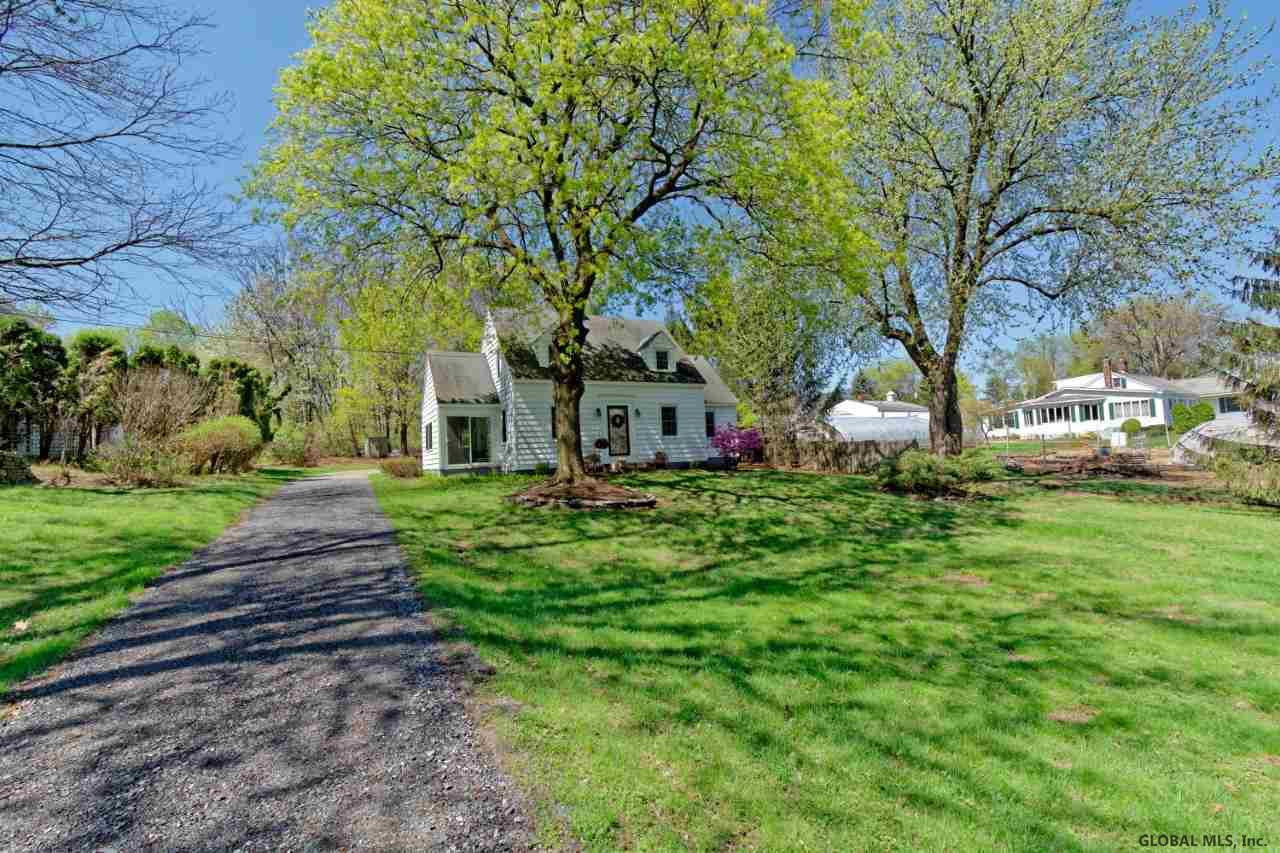558 Loudon Road Colonie, NY 12211 - Photo 5 of 35 Photo 5