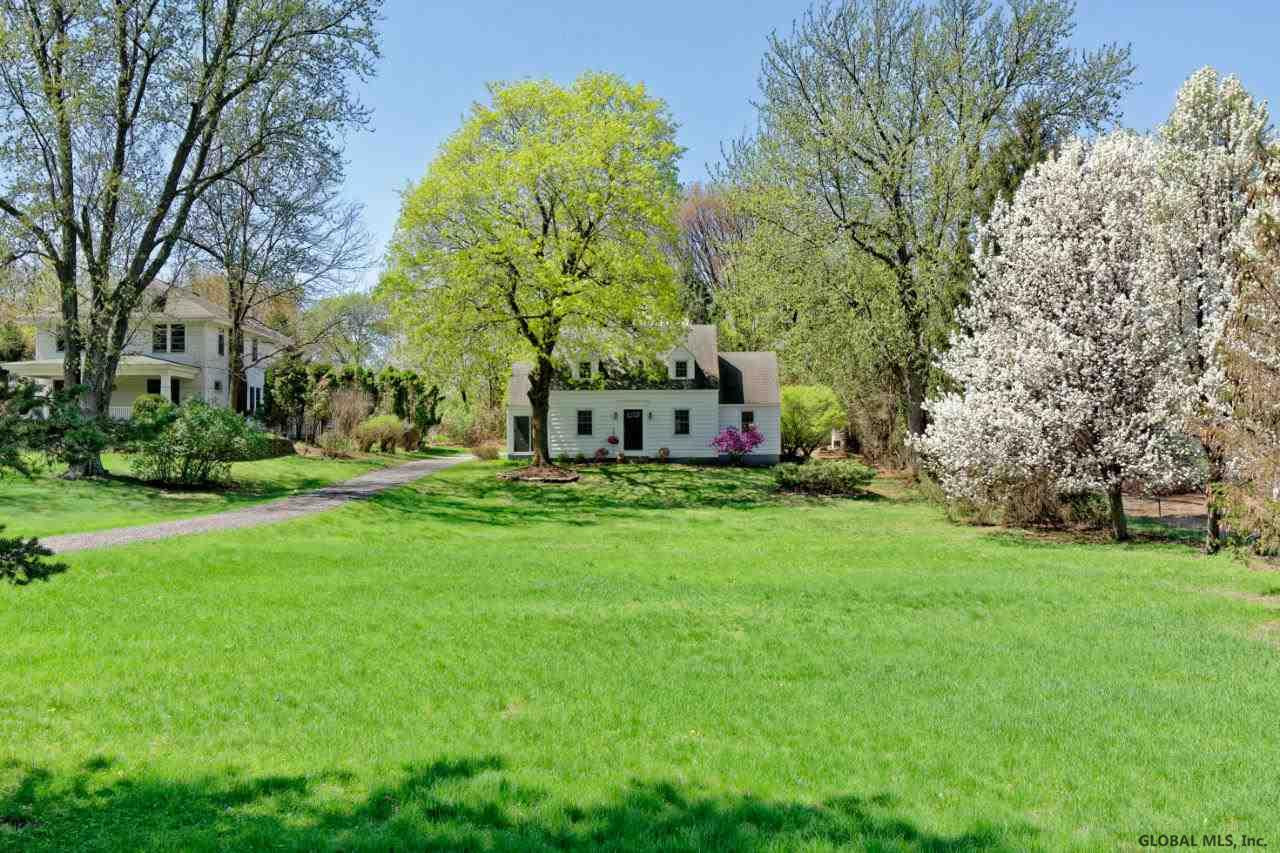 558 Loudon Road Colonie, NY 12211 - Photo 7 of 35 Photo 7