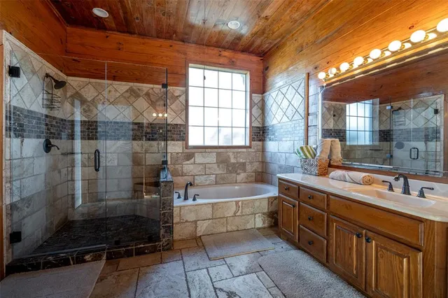 $2,650,000 | 8013 Highway 34, Italy, TX 76651